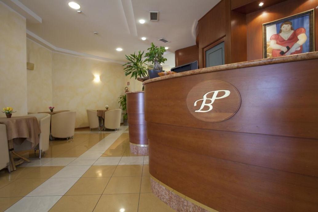 Hotel Palm Beach B&B Sea View Rimini Ngoại thất bức ảnh